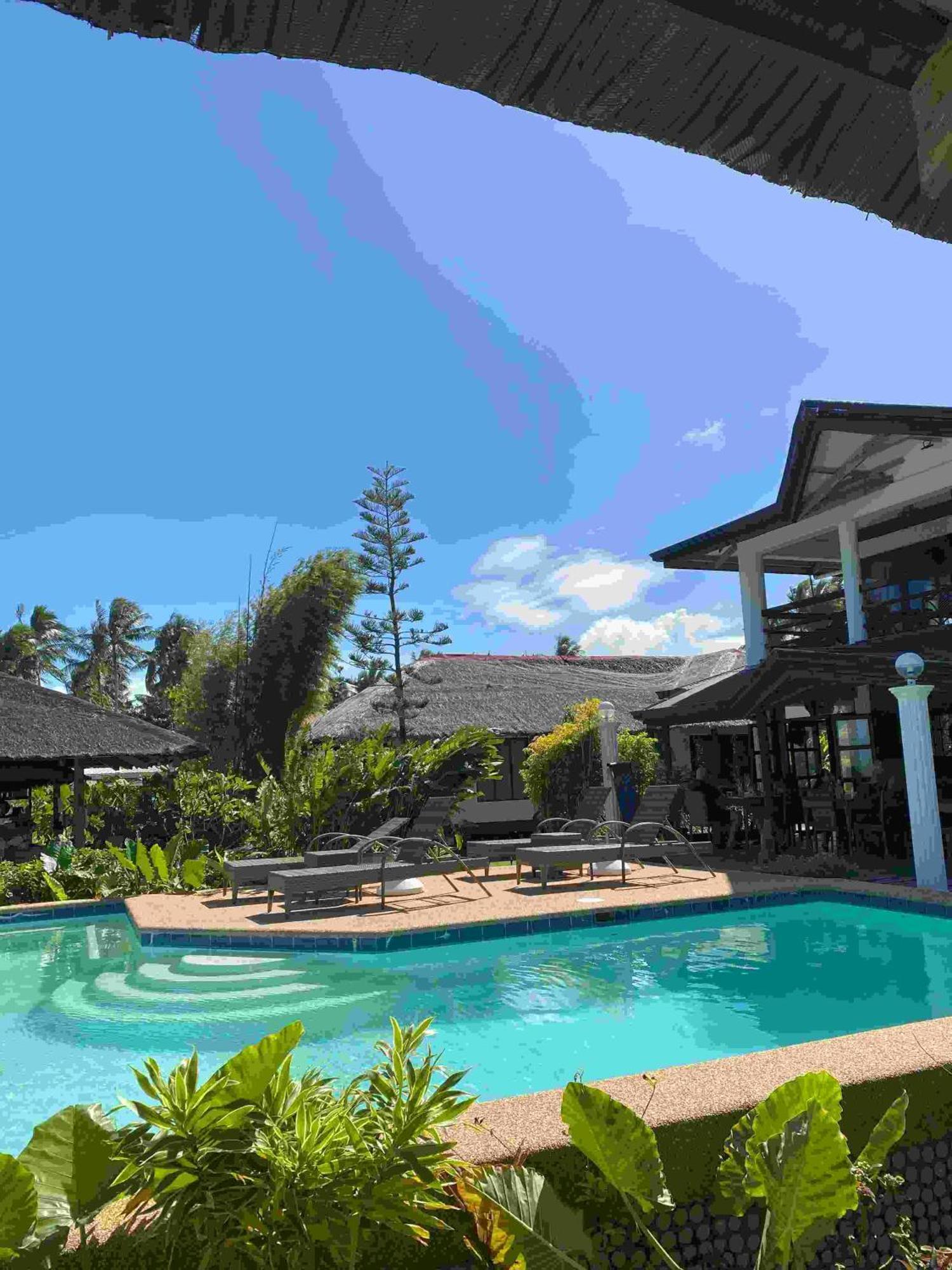 Romantic Beach Villas General Luna  Eksteriør billede